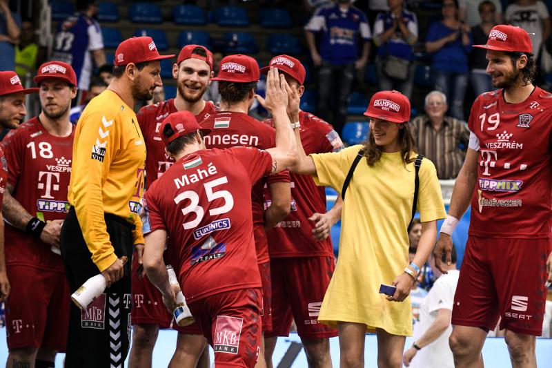 First EHF CL wins for Telekom Veszprem and SG Flensburg ...